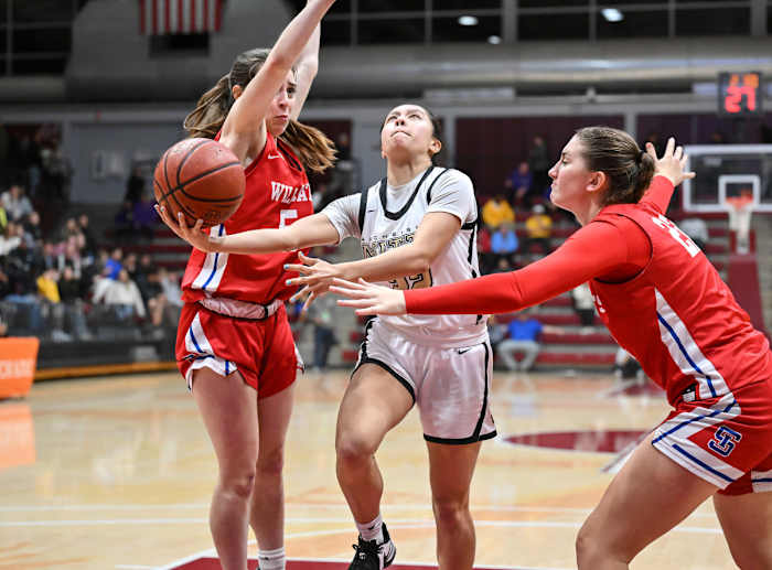 Archbishop Mitty vs St Ignatius CIF CCS Open Division Final February 23, 2024 Photo-Greg Jungferman21
